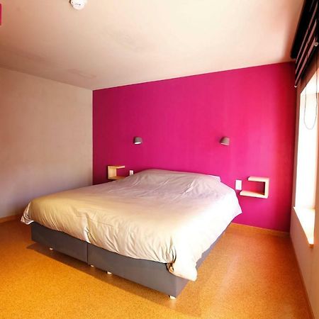 O Chomiere Hotel Ставело Екстериор снимка